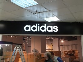 29.08.2013 - Оформлен магазин Adidas в Люберцах