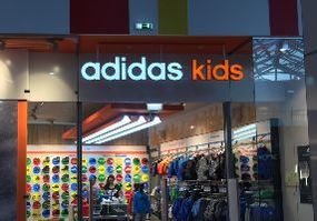 05.10.2015 - Магазин Adidas Kids в Мурманске